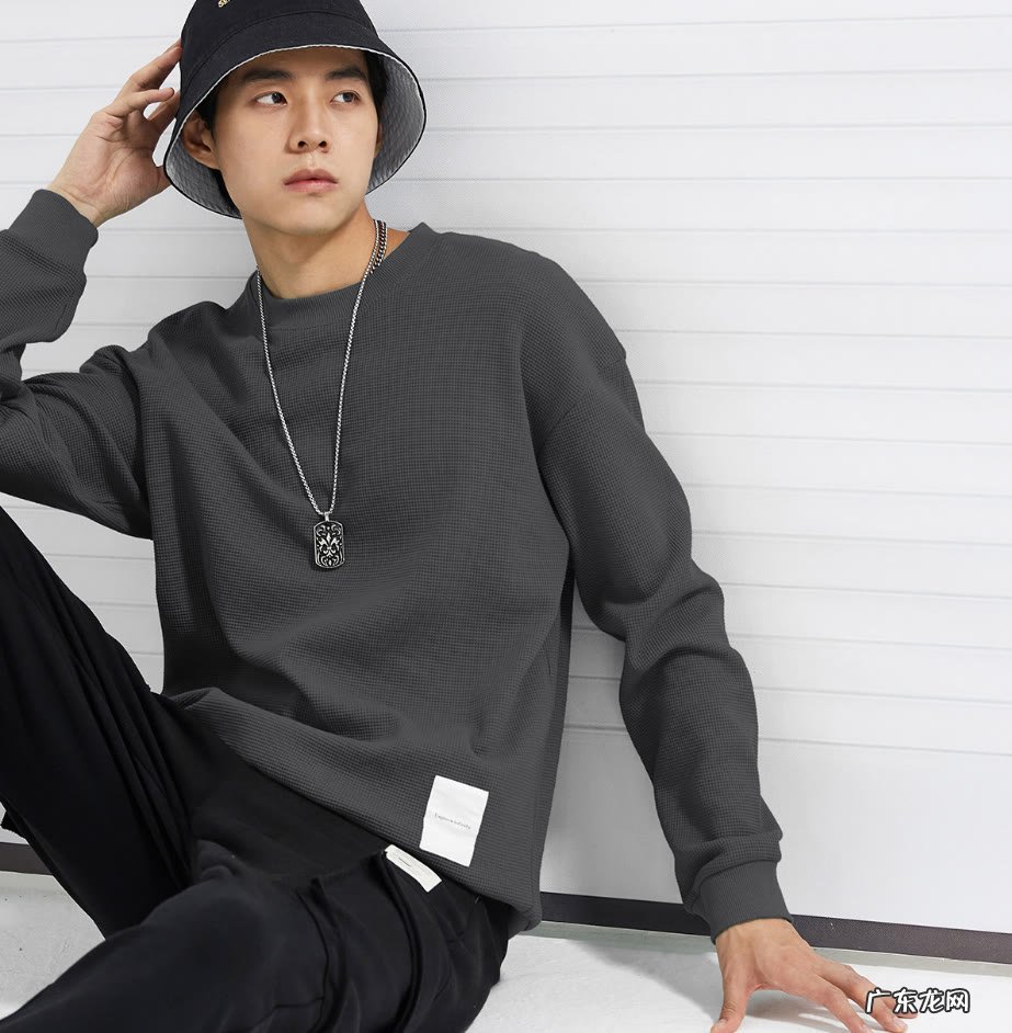 卫衣品牌有哪些？比较火的卫衣牌子推荐！