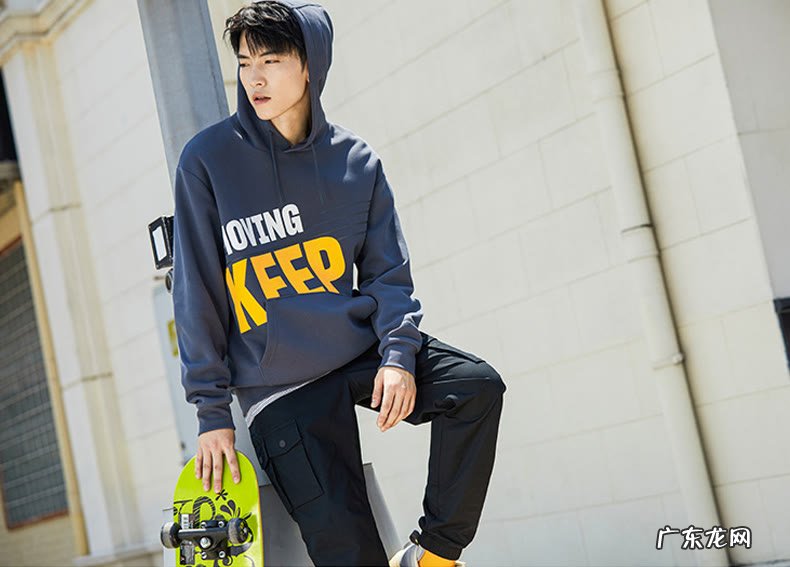 卫衣品牌有哪些?比较火的卫衣牌子推荐!