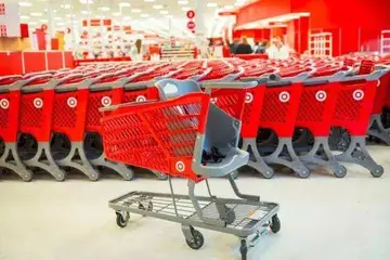 拼多多店铺标有品牌的是正品吗？能买吗？