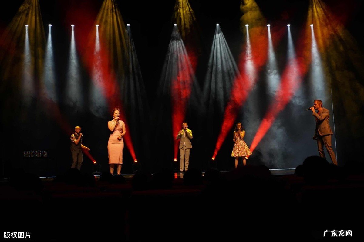 如何练习假声?二个秘诀让你快速学会用假声!