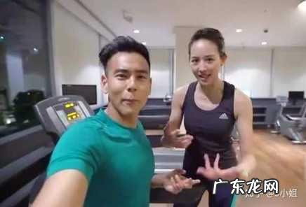 杨幂饿出来的马甲线，张钧甯为新戏瘦了十几斤，减肥又有新花样