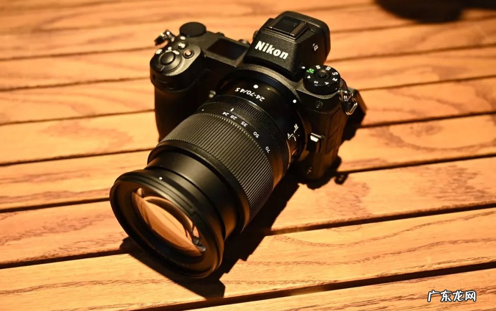 佳能和尼康单反哪个好?有什么区别?