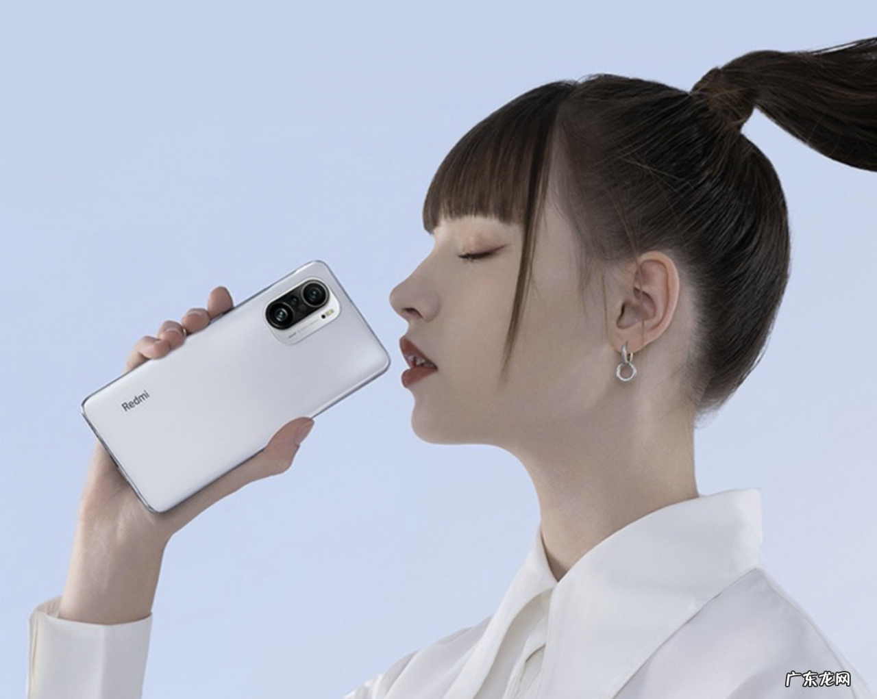 性价比超高的手机排行榜 高性价比智能手机推荐