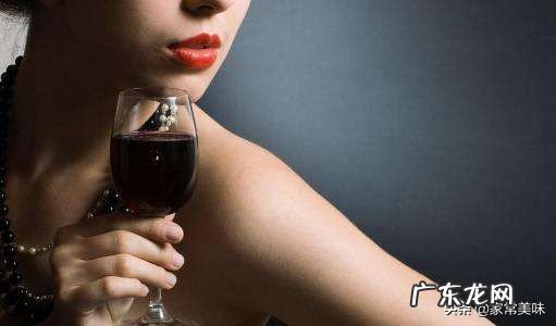 红酒为什么要倒着放?红酒倒着放有什么好处?