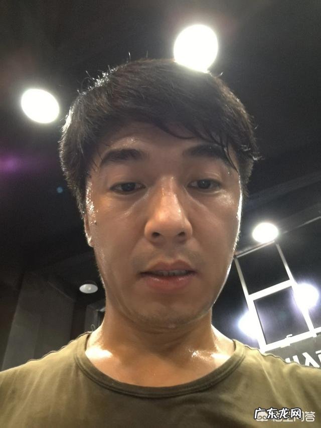 你敢不敢发一张最丑的自拍照