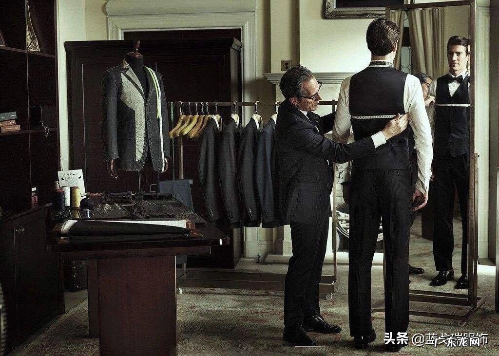 定做一套西服多少钱?多少钱算合理?