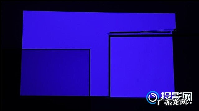 投影幕布什么材质效果好?家用投影仪适合用什么幕布?