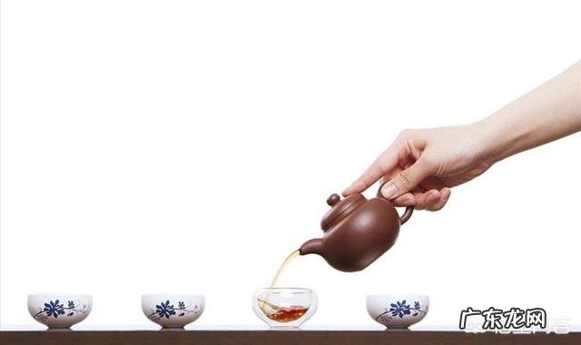 只喝茶,不喝白开水这样好吗?