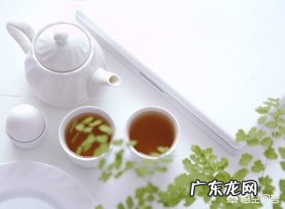 只喝茶,不喝白开水这样好吗?