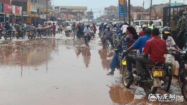 南非的白人现状如何?南非能重新恢复以前的辉煌吗?