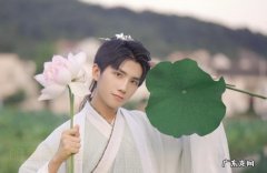 抖音果然的真名叫什么？果然跟故里是同一个人吗？