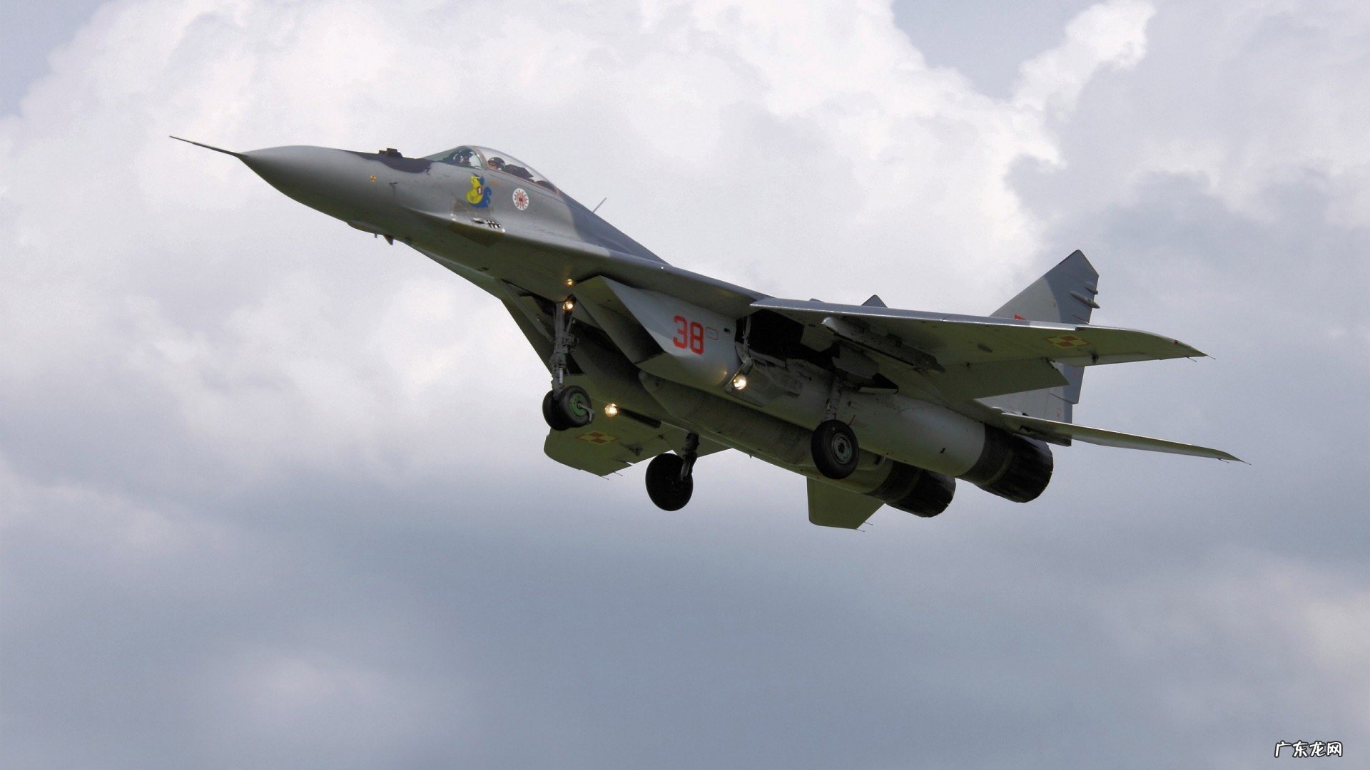 身高怎么算出标准体重 根据身高体重怎样算出三围?