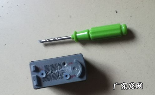 2622打印机怎么换墨盒? 如何安装打印机连供墨盒