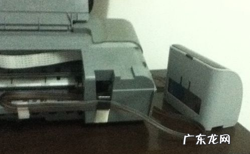 2622打印机怎么换墨盒? 如何安装打印机连供墨盒