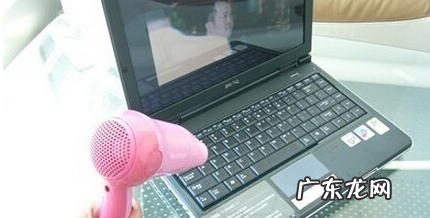 笔记本电源键亮但黑屏? 笔记本电脑键盘进水的解决方法详解