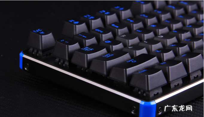 机械键盘怎么把灯光关闭? 电脑机械键盘灯光怎么切换的详细介绍