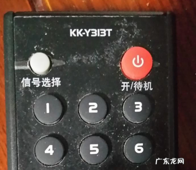 自己组装台式电脑？ 图解台式电脑连接电视详细过程