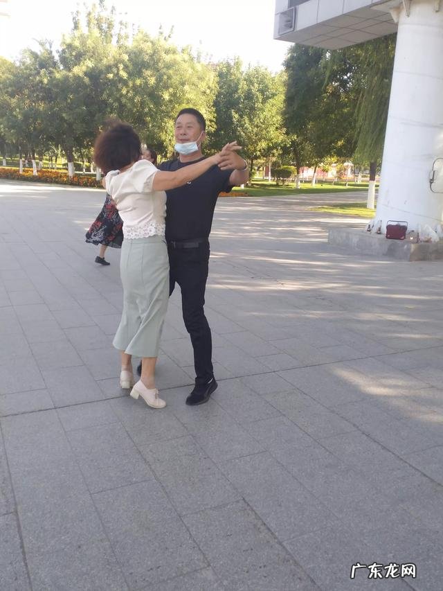 为什么现在老了都还想找老伴