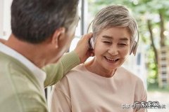 为什么现在老了都还想找老伴