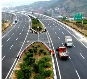 什么是信息高速公路？信息社会的特征是什么？