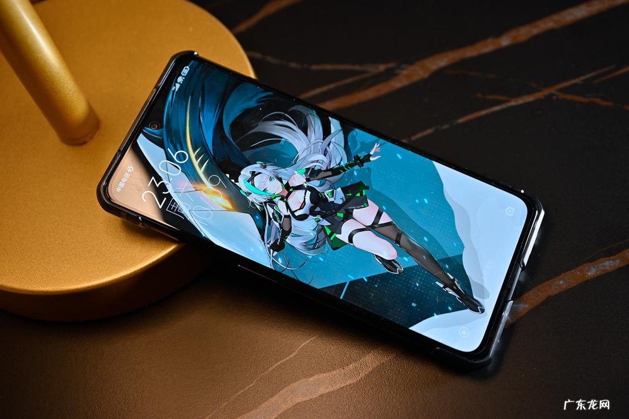 3000左右的手机哪个性价比最高?推荐三款高能新机