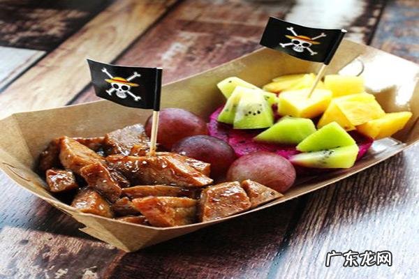 做什么小本生意赚钱？牛排杯要多大店面？