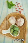 怎样腌制腊八蒜更绿 怎样腌制腊八蒜