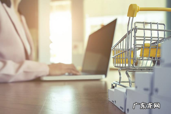 在拼多多上一件代发大概能挣多少钱 拼多多开店一件代发赚钱吗