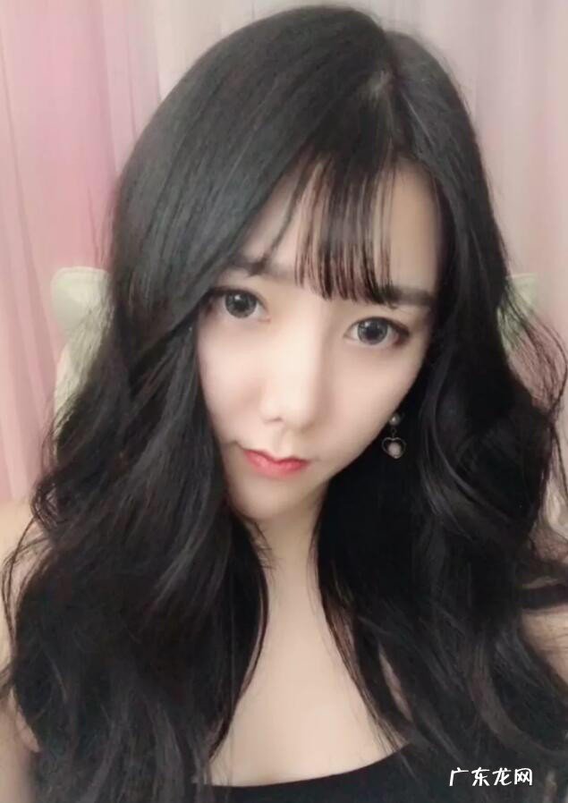 一条小团团在哪直播?她的真实长相是什么?