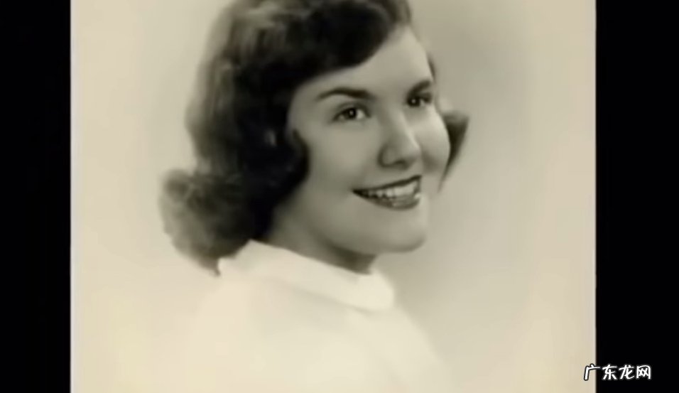 股神巴菲特详细发展历程介绍 股神巴菲特成功的原因