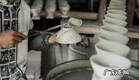 陶瓷材料有哪些?陶瓷是什么材料做的?