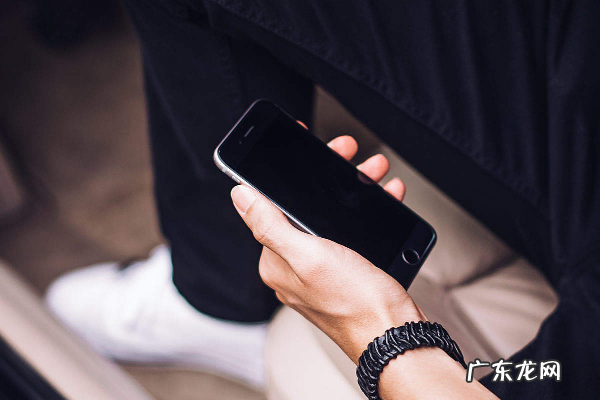 大学生创业难吗?做什么才会有出路?