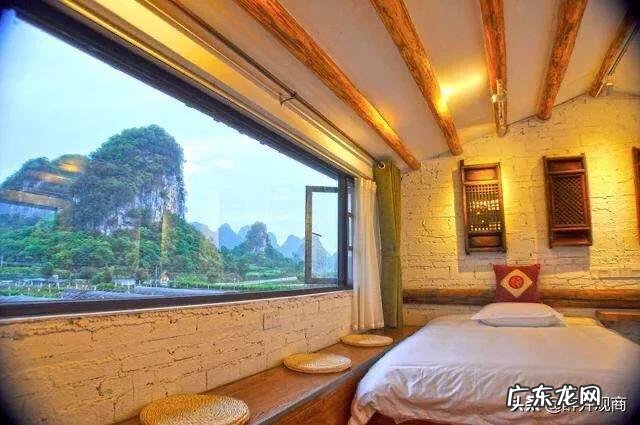 固辞不受？ 请问在小县城创业，什么行业能够不受电商的影响，能够挣钱？