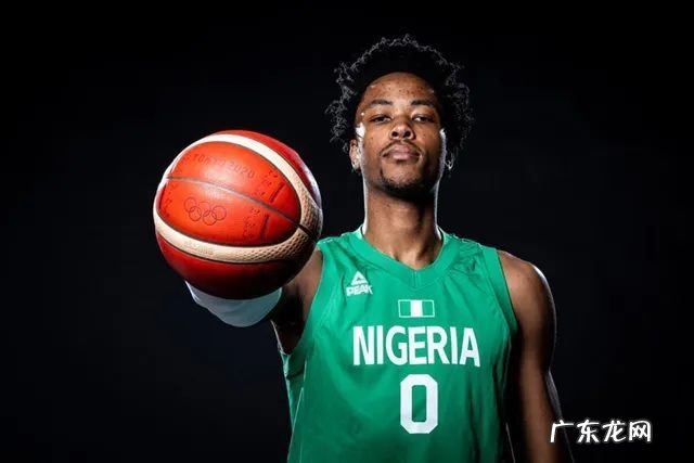 现实太魔幻!热身赛曾击败美国男篮,如今却三连败无缘八强!