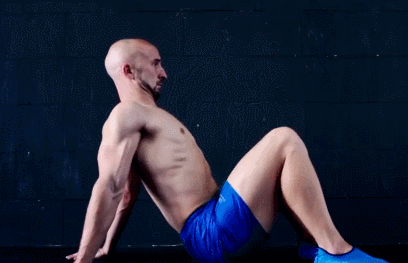 如何纠正含胸驼背、耸肩的体态