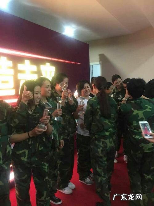 让姐姐感动到哭的生日祝福 团队感动到哭的话语