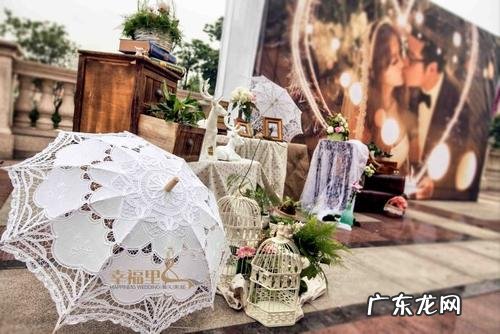 古代结婚热闹场景描写 对结婚场景的温馨描写