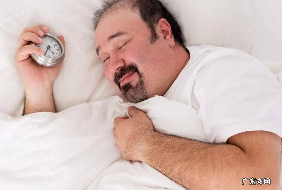 如何有效的治疗改善打鼾症状?