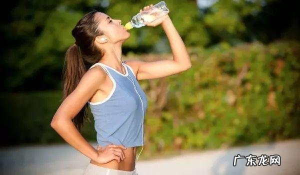 最近工作不忙,想跑步减肥,但是天气热了,问下还能不能跑