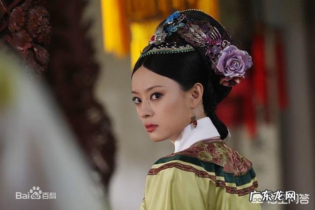 中国电影排行榜前十名 2002年至今,历年小说排行榜前十名都有哪些?最受欢迎的小说排行榜