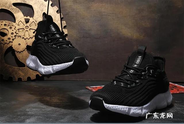 鞋子新专利突破!不用电就能震动按摩脚底,走一天也不会觉得累脚