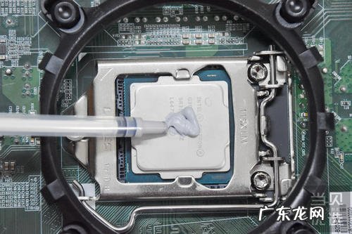 cpu上面的硅胶一定涂吗 挤cpu硅胶