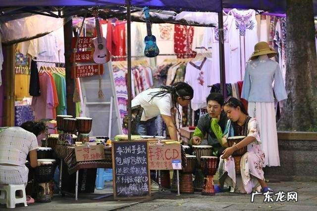 摆地摊卖什么最赚钱? 农村宝妈在家创业,摆地摊做什么好呢?