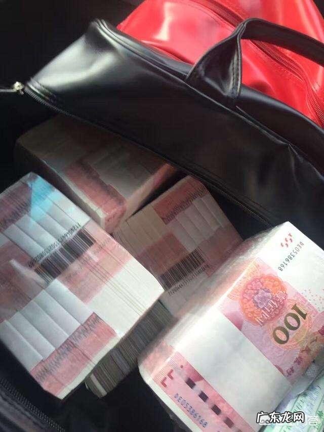 制约农村发展的主要原因? 有人认为制约着农村农业的发展就是资金,农民借款太难了,必须解决这个环节,你怎么看?