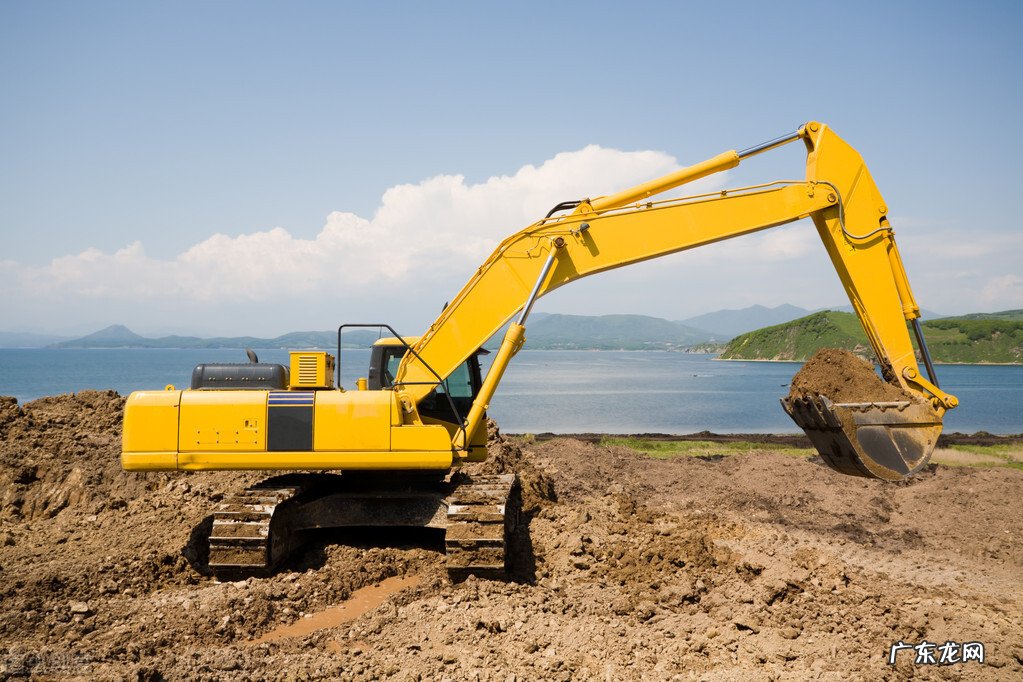 低学历学什么技能 低学历人可以学的技术有哪些,低学历年轻人适合学什么技术