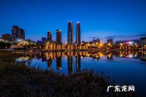 赞美城市发展的成语 赞美城市发展好的词