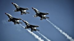 鸡蛋囱牛肉青瓜能减肥吗？