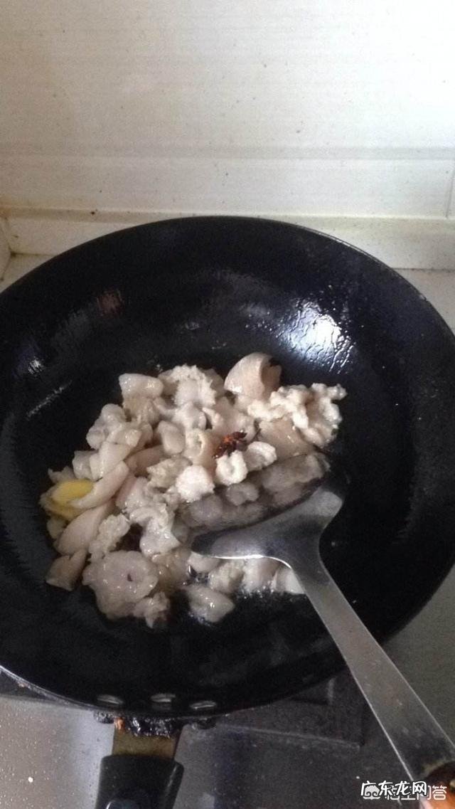 狗狗一次性吃下大量肥肉会不会导致死亡