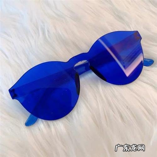 蓝色的眼睛怎么画马克笔 蓝色的眼睛怎么画