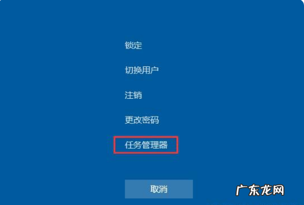电脑开机显示鼠标箭头 电脑开机黑屏只有鼠标怎么回事